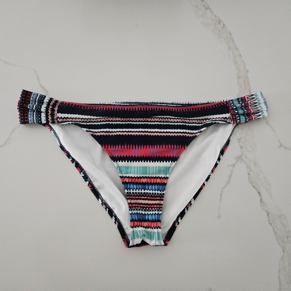 Jessica Simpson Bikini Bottom